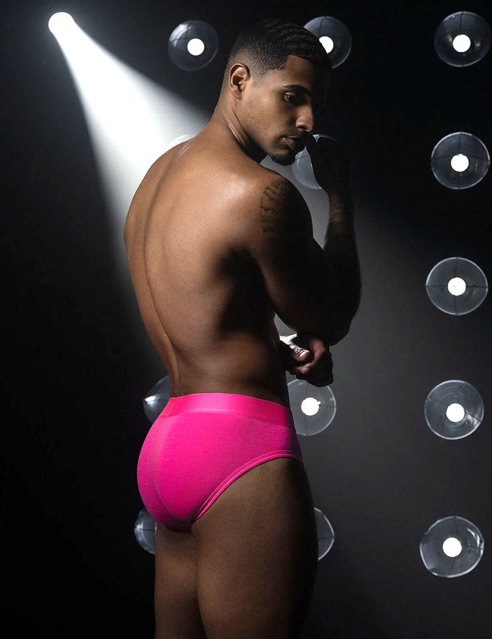 C-IN2 ローライズブリーフ ビキニ SUPER BRIGHT LOW RISE BRIEF （ネオンピンク） CIN2 シーインツー メンズ下着 インナー 男性 パンツ アンダーウェア ブランド